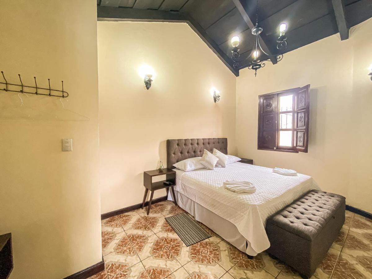 Real Marquez Hotel Antigua ภายนอก รูปภาพ